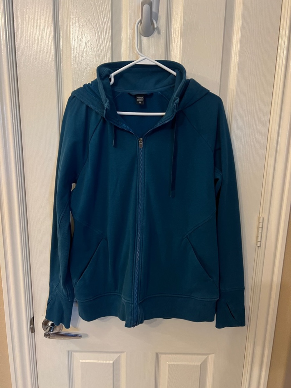 Athleta Triumph Hoodie Teal Full-Zip Hooded Sweatshirt